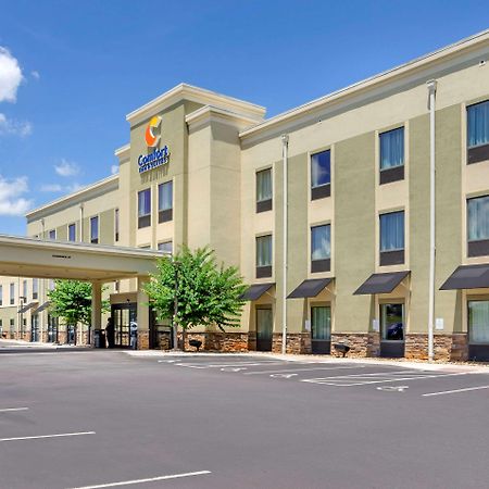 Comfort Inn & Suites Lynchburg Airport - University Area Exterior foto